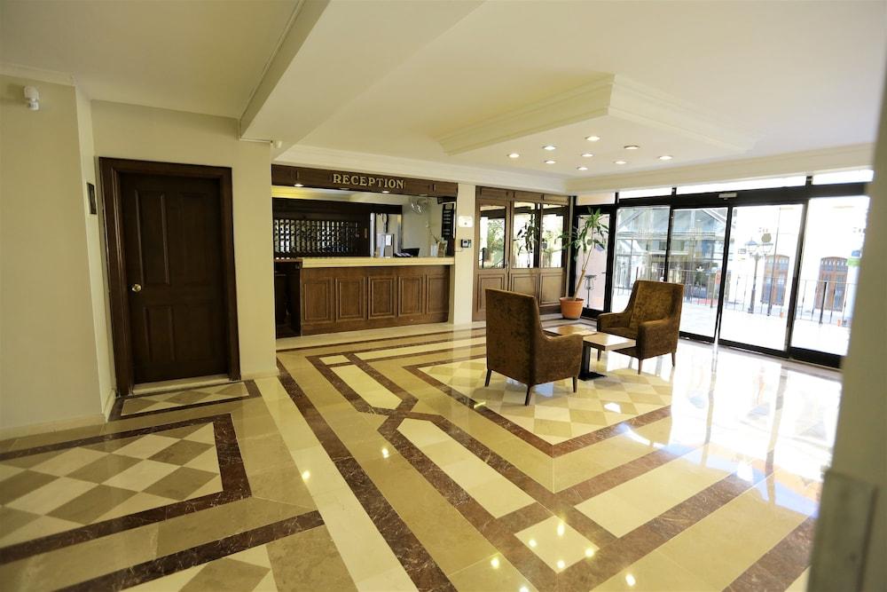 Montania Town Hotel Mudanya Exterior photo
