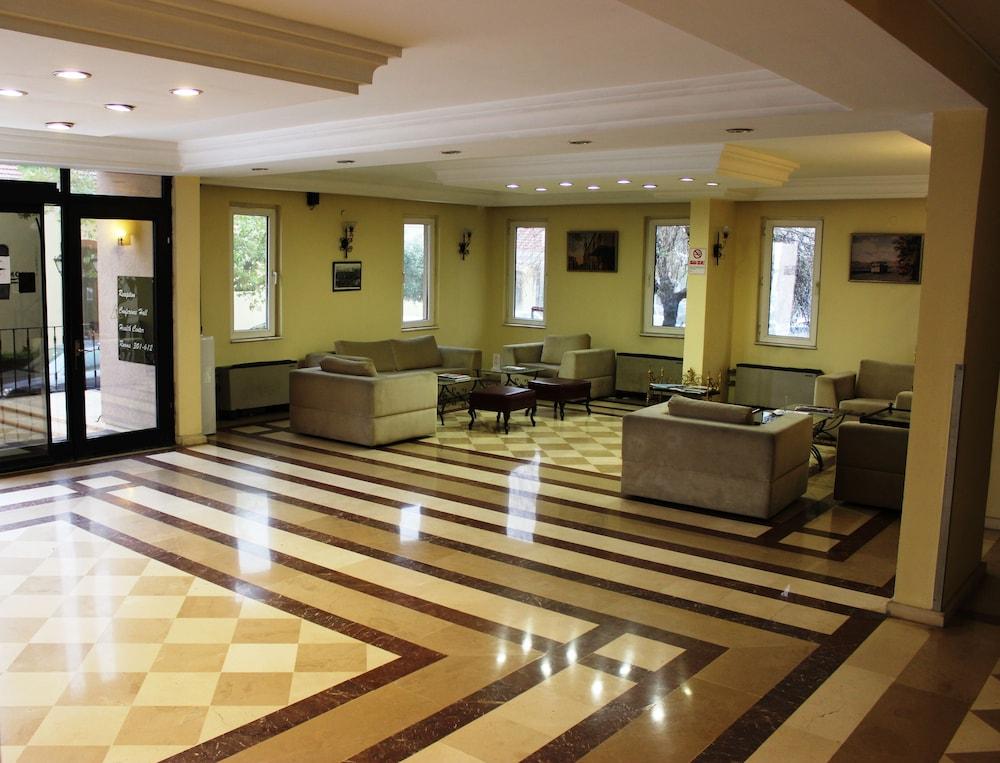 Montania Town Hotel Mudanya Exterior photo